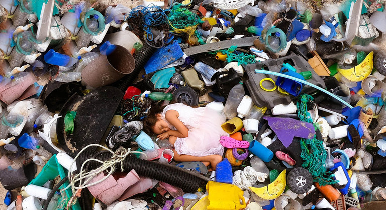 El plástico de preproducción, una amenaza para los océanos que llega a las costas de México
