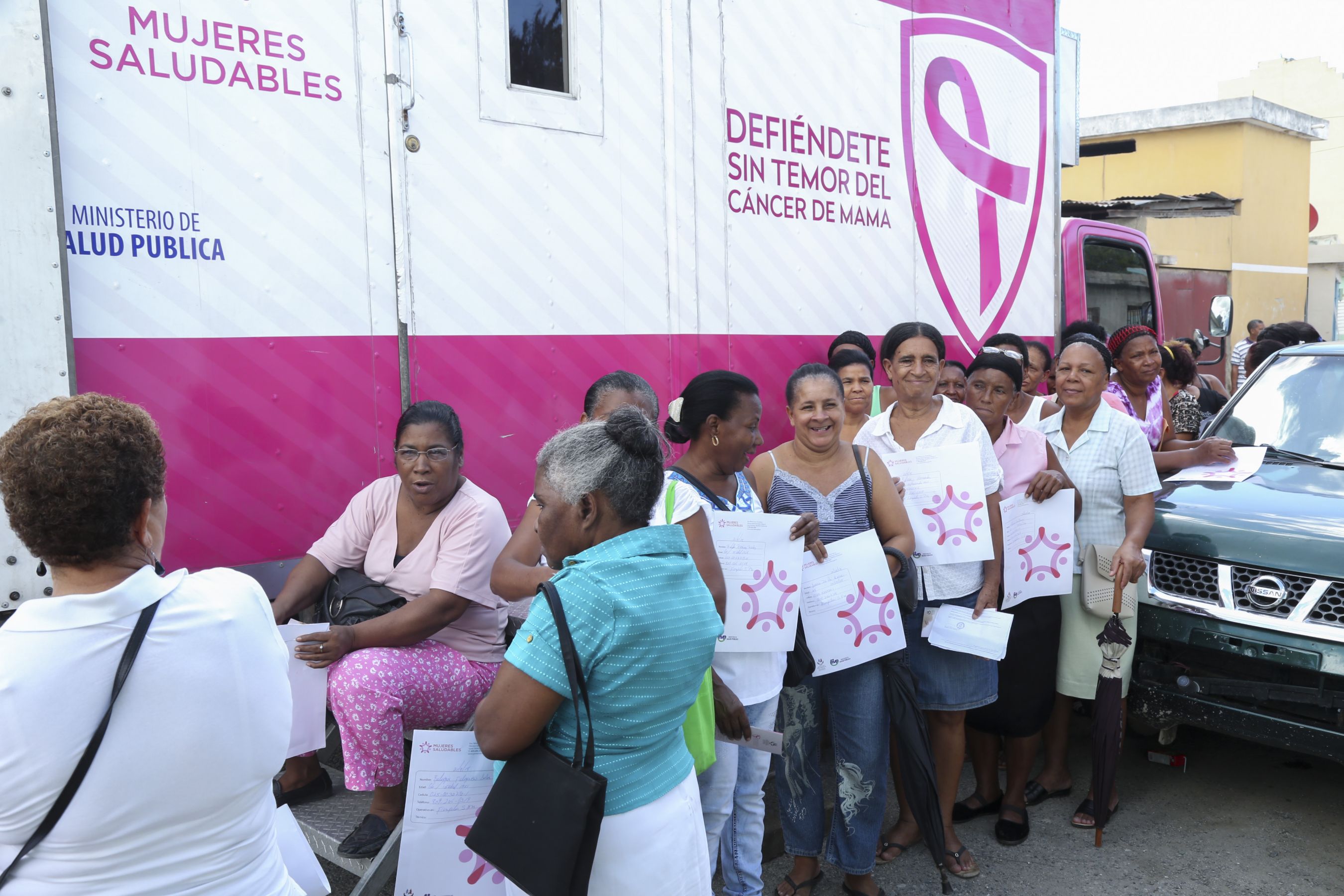 REPÚBLICA DOMINICANA: Gestión de Cándida Montilla contribuyó a salvar vidas de más de cien mil mujeres que padecieron cáncer de mama y osteoporosis
