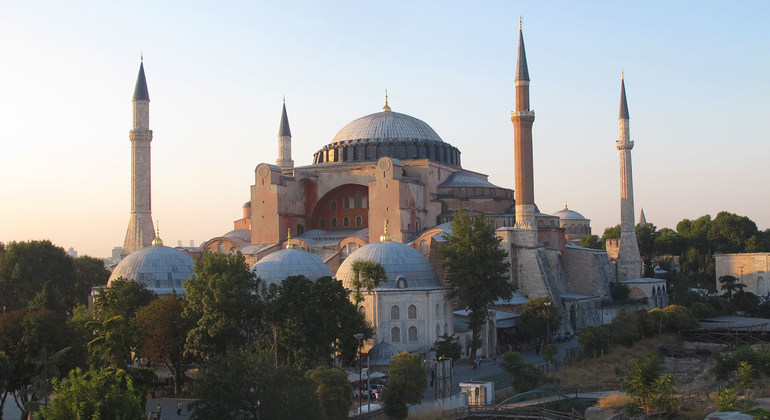 La UNESCO insta a Turquía a preservar el valor universal de Santa Sofía
