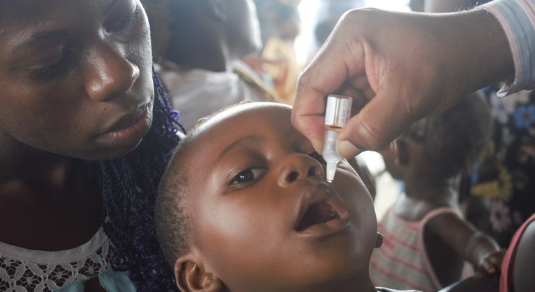 La OMS declara a África libre de poliomielitis