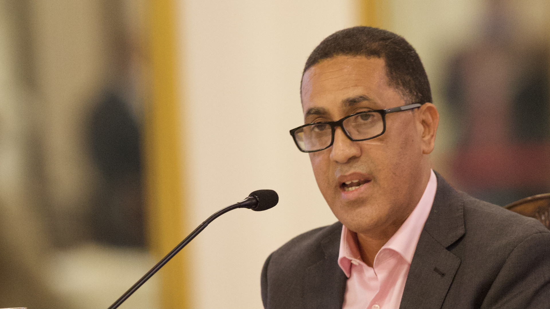 REPÚBLICA DOMINICANA: Gobierno no renovará contratos leoninos para adquirir asfalto