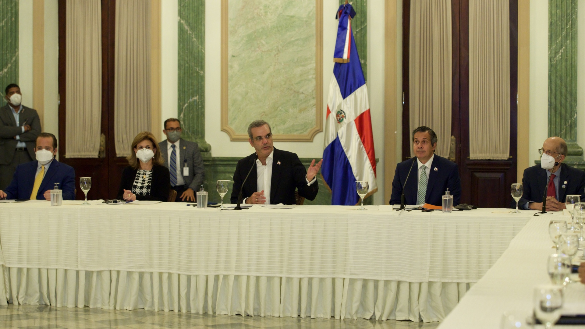 REPÚBLICA DOMINICANA: Gobierno realiza primera reunión del Consejo Nacional para el Cambio Climático; el país será sede de la Semana del Clima para Latinoamérica y Caribe d...
