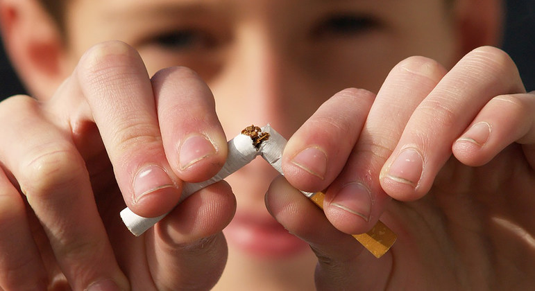 “Más de cien razones para dejar de fumar”, una nueva campaña de la OMS para ayudar a cien millones de personas