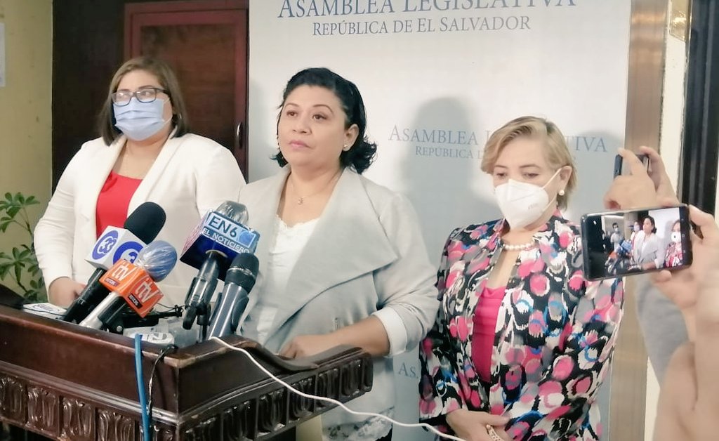 EL SALVADOR: Requieren informe sobre ejecución del Programa Integrado de Salud