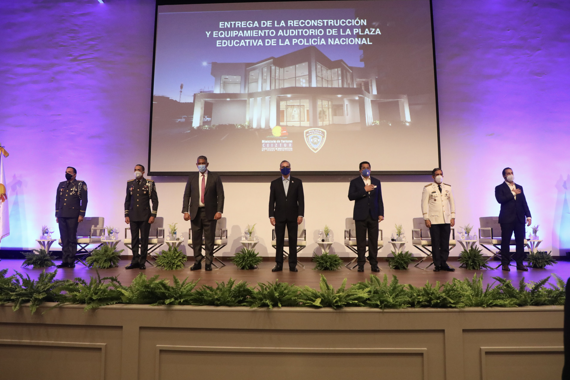 REPÚBLICA DOMINICANA: Presidente Abinader entrega el nuevo y moderno Auditorio Policía Nacional
