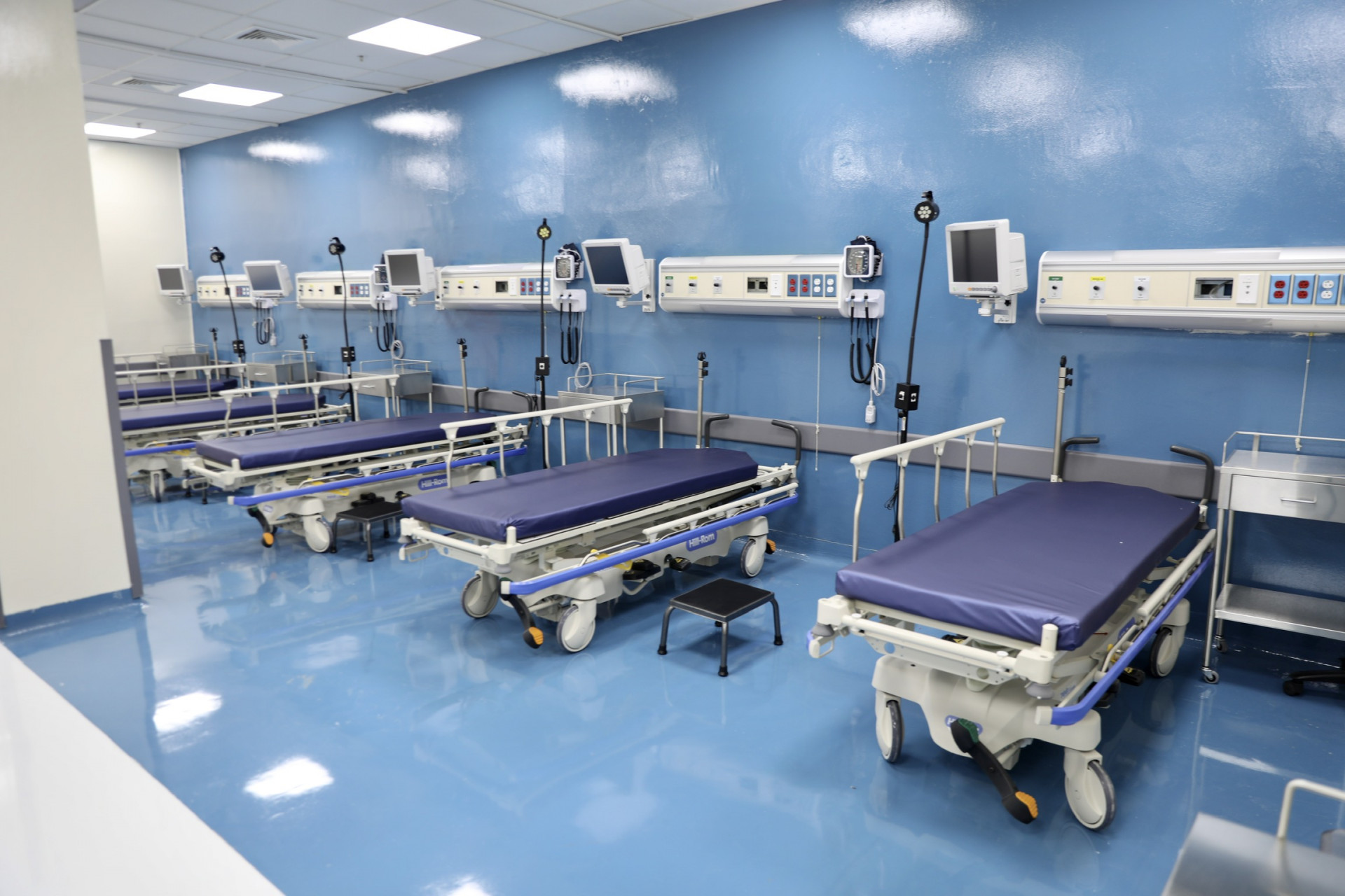 REPÚBLICA DOMINICANA: Hospitales públicos habilitan nuevas camas para COVID-19