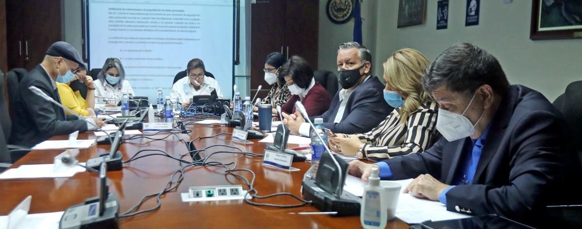 EL SALVADOR: Por finalizar estudio del proyecto de Ley de Protección de Datos Personales