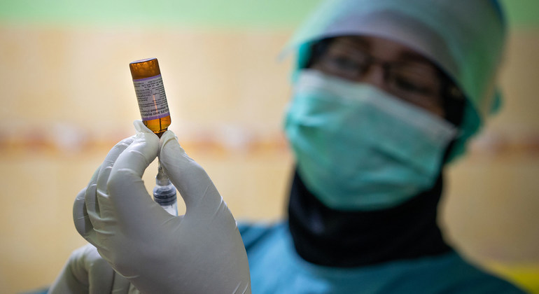 “Habrá suficientes vacunas contra el COVID-19 para todos”, dice el director de la OMS