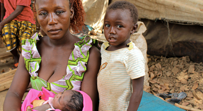 El número de desplazados en la República Centroafricana crece hasta los 200.000 en menos de dos meses