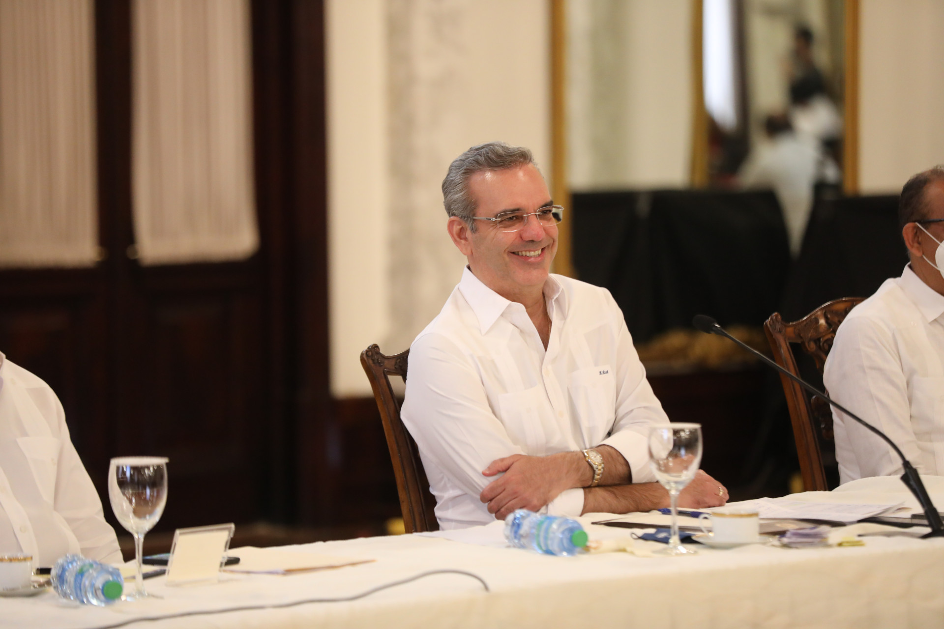 REPÚBLICA DOMINICANA: Presidente Abinader asegura soluciones para las juntas de vecinos de SDO sin importar militancia partidaria