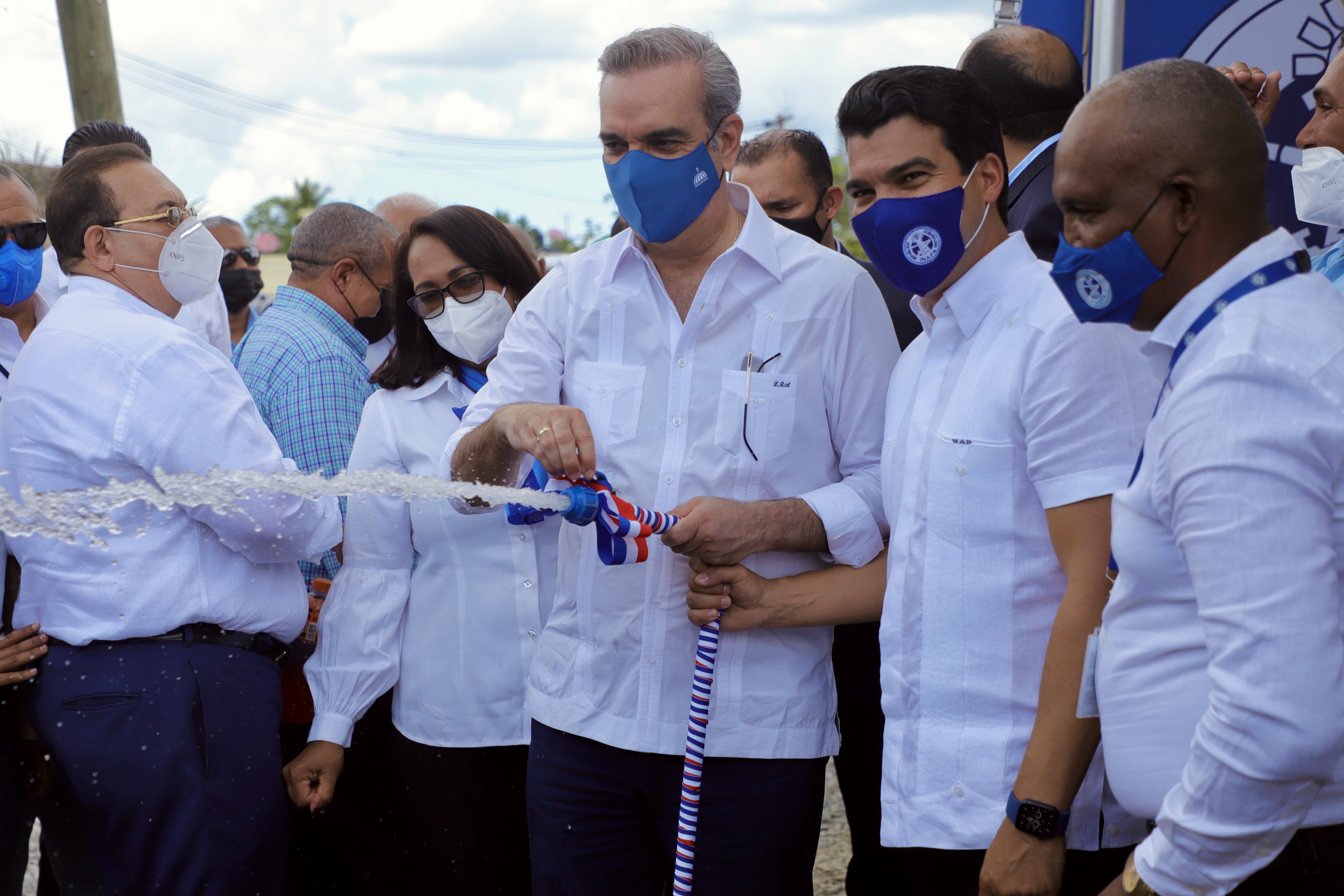 REPÚBLICA DOMINICANA: Presidente Abinader inaugura en Hato Mayor sistema de agua potable en beneficio de 6,500 comunitarios