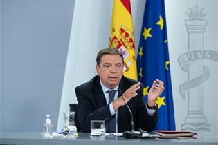 Luis Planas durante su intervención en la rueda de prensa posterior al Consejo de Ministros