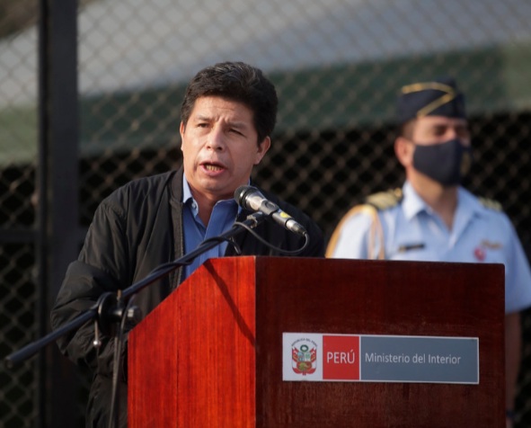 PERÚ: Presidente Castillo lidera incineración de más de 16 toneladas de droga y afirma que su gobierno no cederá ningún espacio al narcotráfico