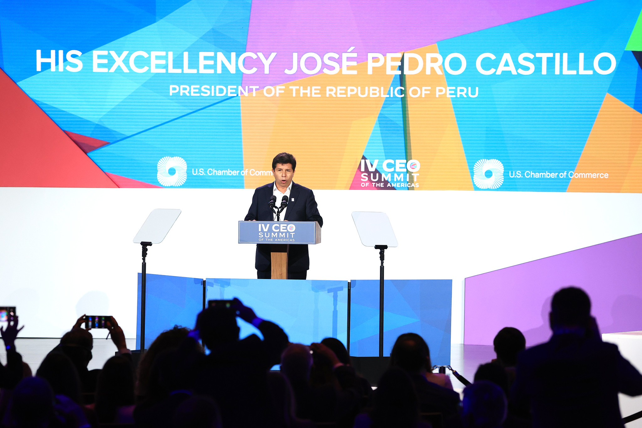 PERÚ: Presidente Castillo acudirá a VI Foro de los Jóvenes de las Américas y a Sesión Plenaria de Líderes en segundo día de Cumbre de las Américas
