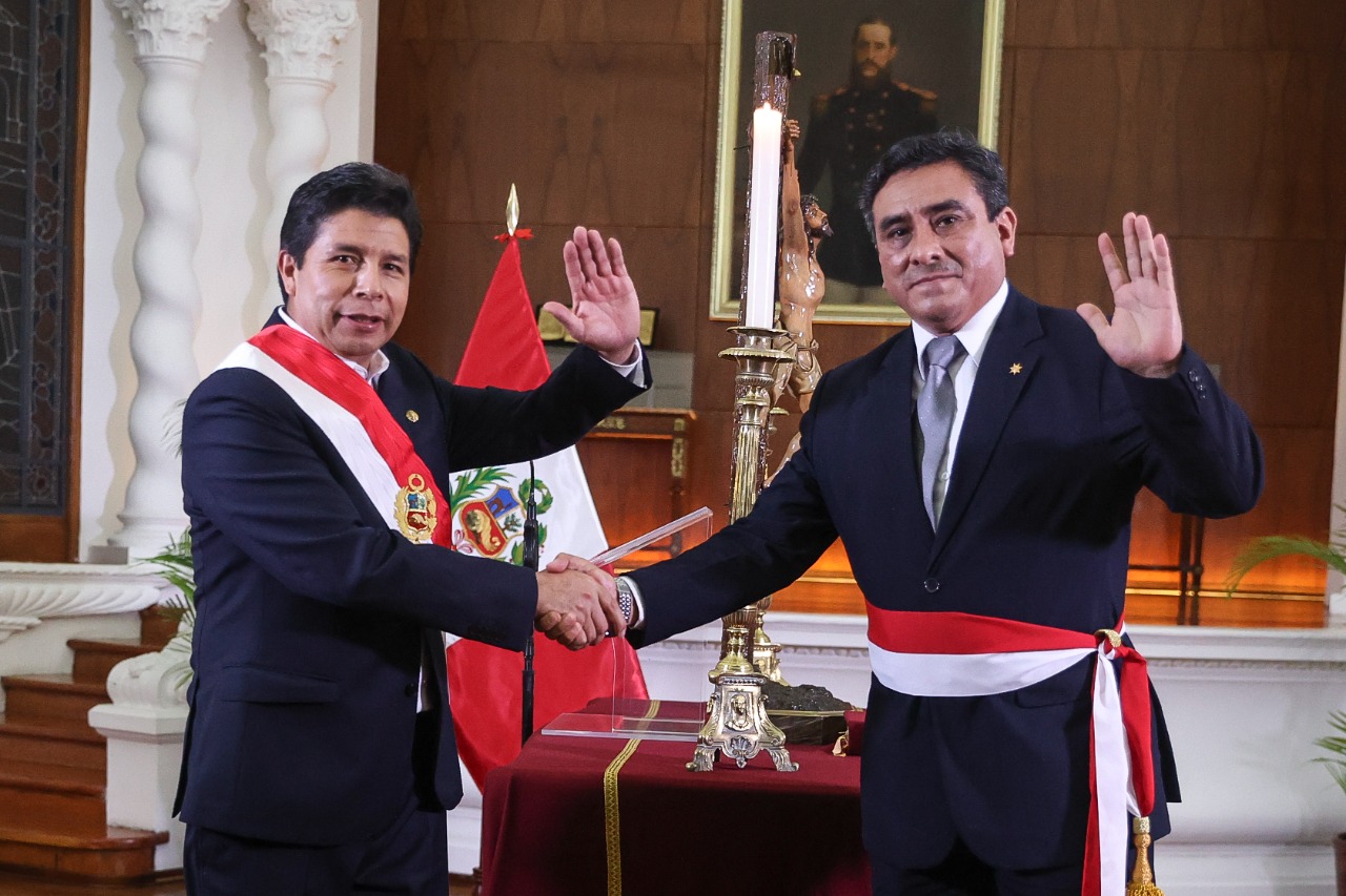 PERÚ: Presidente Pedro Castillo tomó juramento a Willy Arturo Huerta Olivas como ministro del Interior