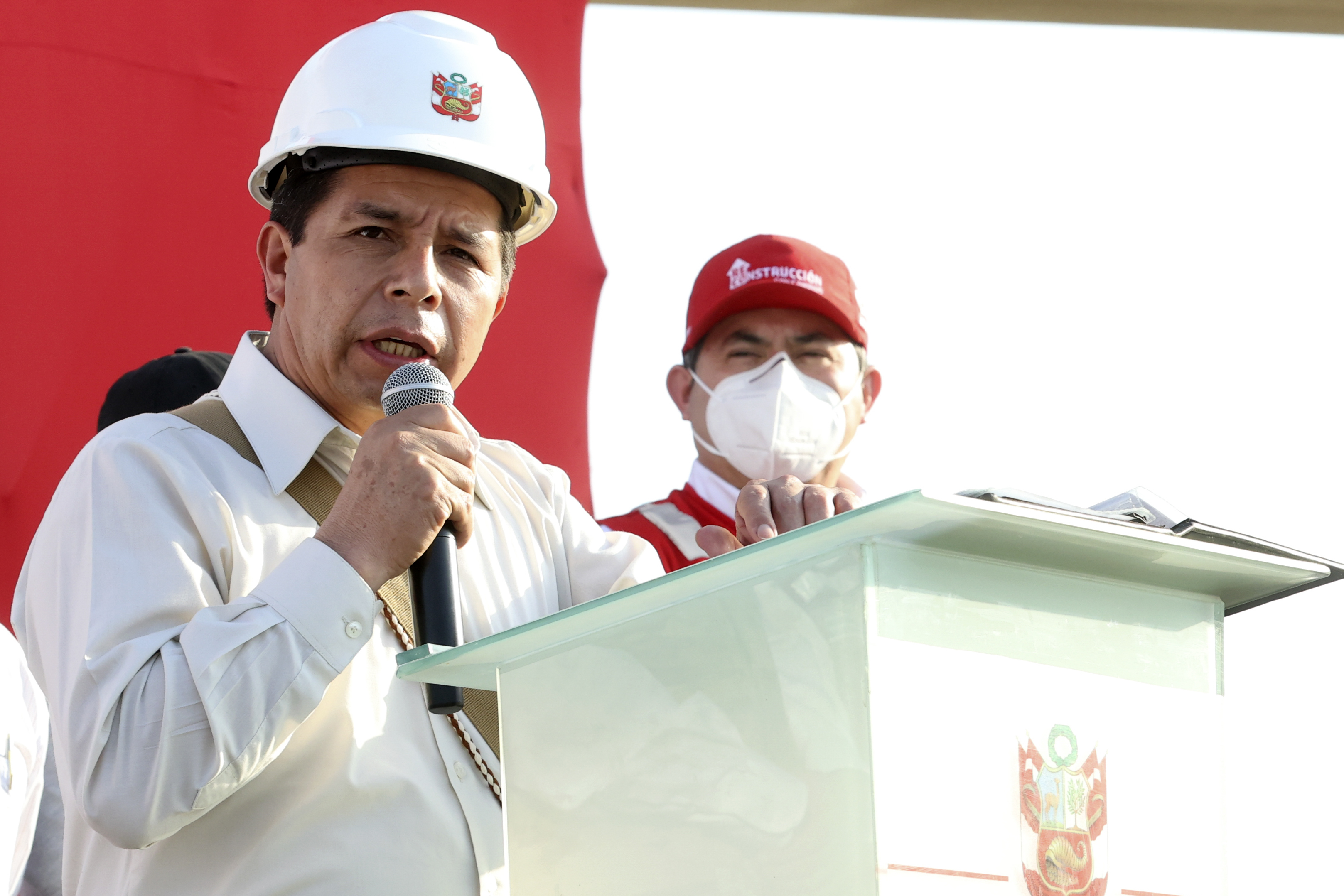 PERÚ: Presidente Pedro Castillo inspecciona avance de obras en Terminal Sur del Puerto del Callao