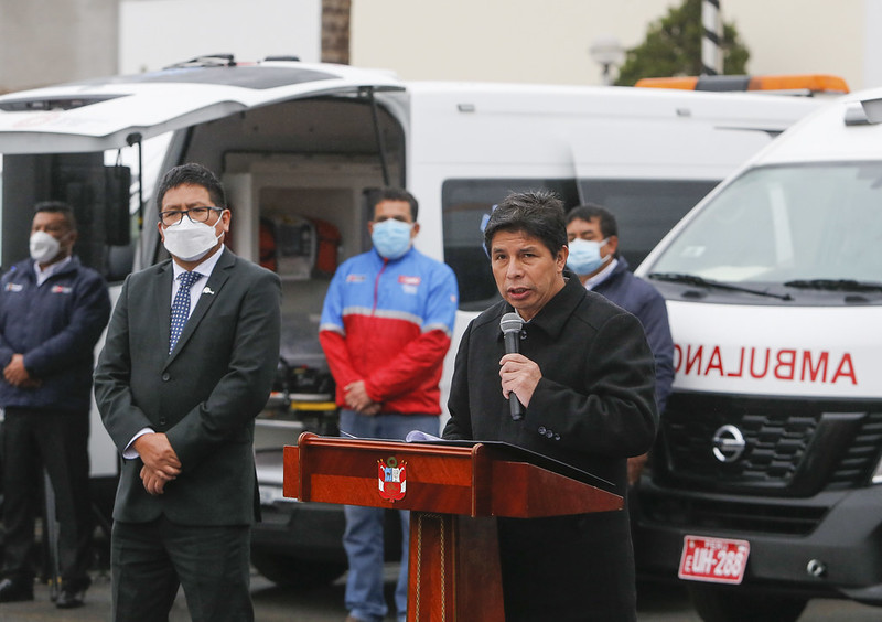 PERÚ: Presidente Pedro Castillo entregó 18 ambulancias para hospitales y centros médicos de Lima Metropolitana
