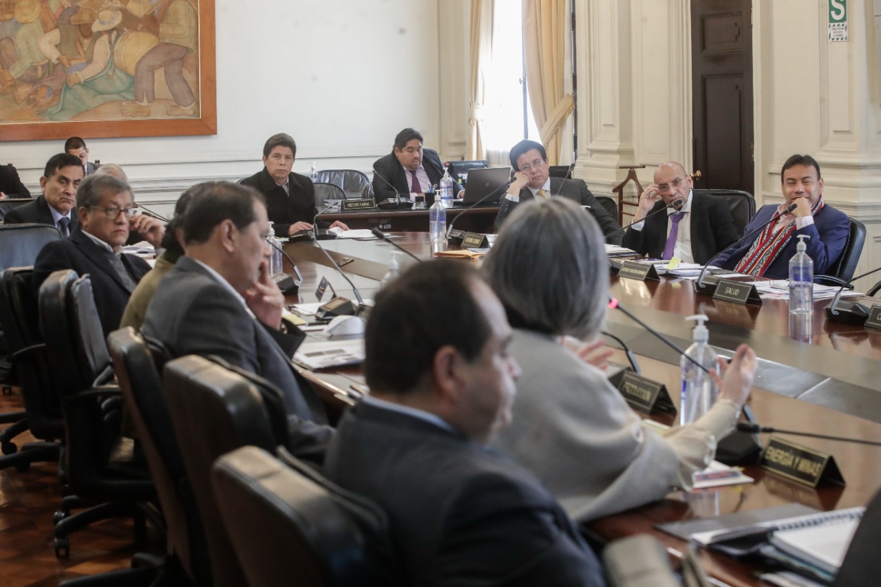 PERÚ: Presidente Castilllo lidera sesión del Consejo de Ministros que evalúa Decreto de Urgencia para entregar nuevo bono a productores agrarios