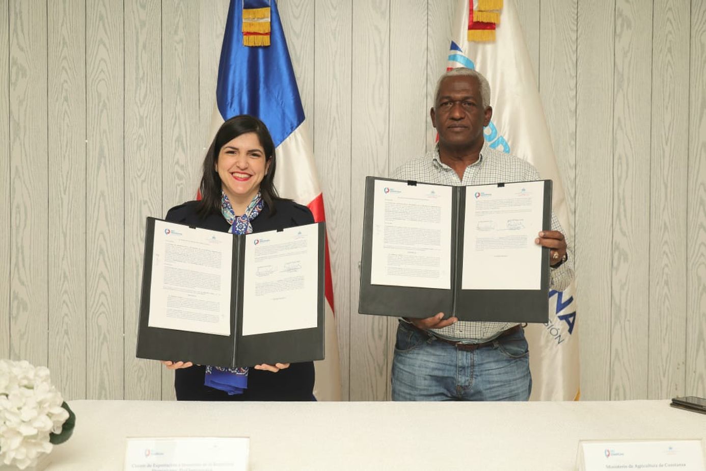 REPÚBLICA DOMINICANA: ProDominicana y Ministerio de Agricultura acuerdan promover la exportación e inversión en el municipio de Constanza