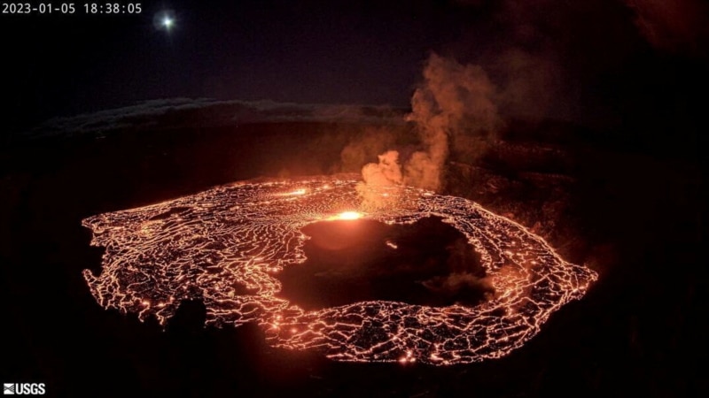 El volcán Kilauea vuelve a entrar en erupción en Háwai