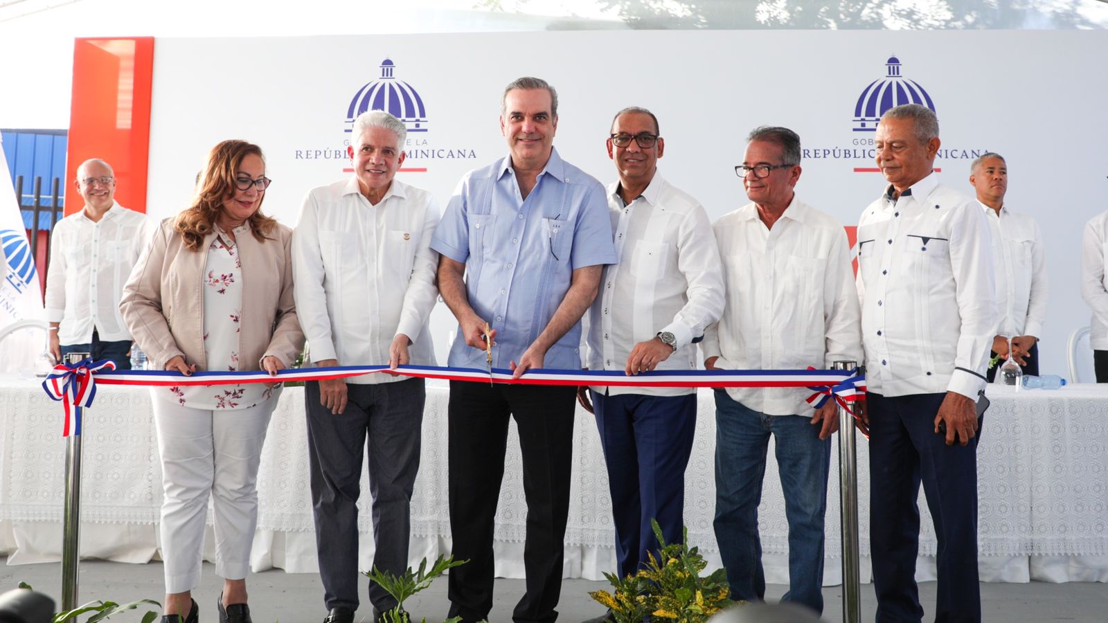 REPÚBLICA DOMINICANA: Presidente Abinader encabeza acto inaugural remodelación autopista Santiago-Navarrete