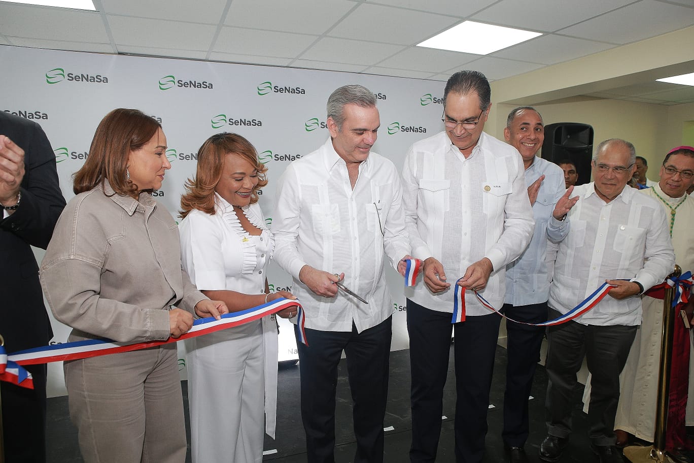 REPÚBLICA DOMINICANA: Presidente Abinader inicia semana laboral inaugurando nuevas obras en San Pedro de Macorís
