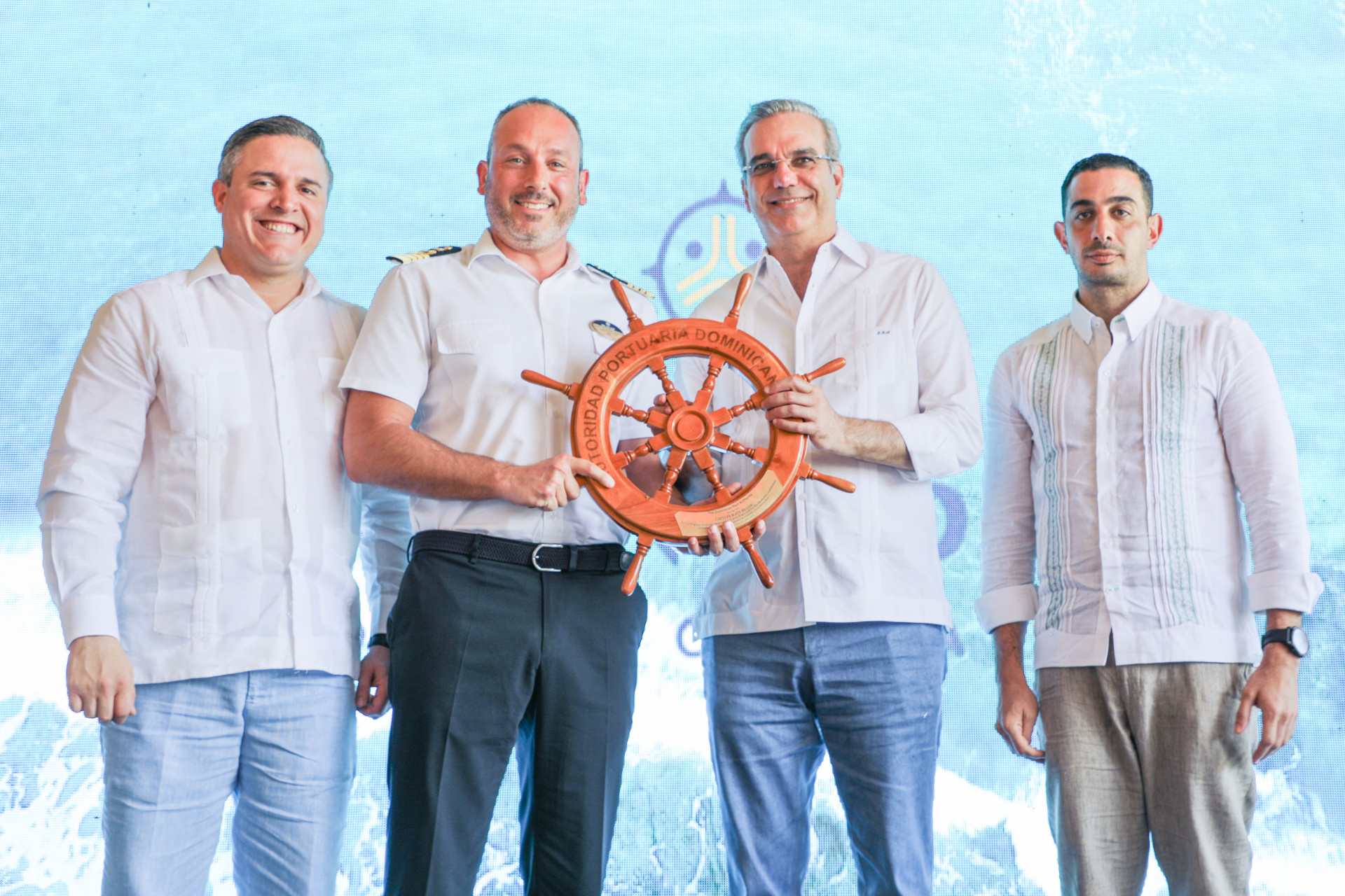 REPÚBLICA DOMINICANA: Presidente Abinader inaugura segunda etapa puerto de cruceros Taíno Bay en Puerto Plata