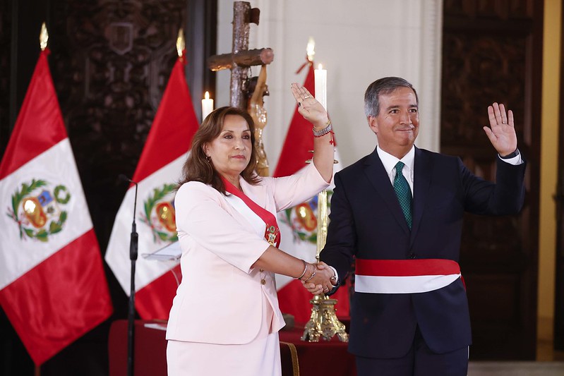 Presidenta Boluarte tomó juramento a Raúl Pérez - Reyes Espejo como ministro de la Producción