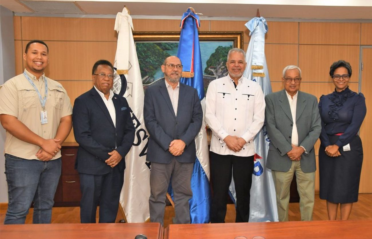 REPÚBLICA DOMINICANA: ONESVIE y EGEHID firman acuerdo para evaluación sísmica de la parroquia Santa Lucía de Las Matas de Farfán