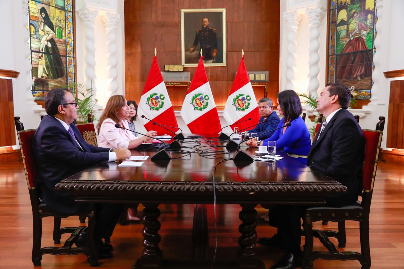 Presidenta Boluarte inicio diálogo con partidos políticos
