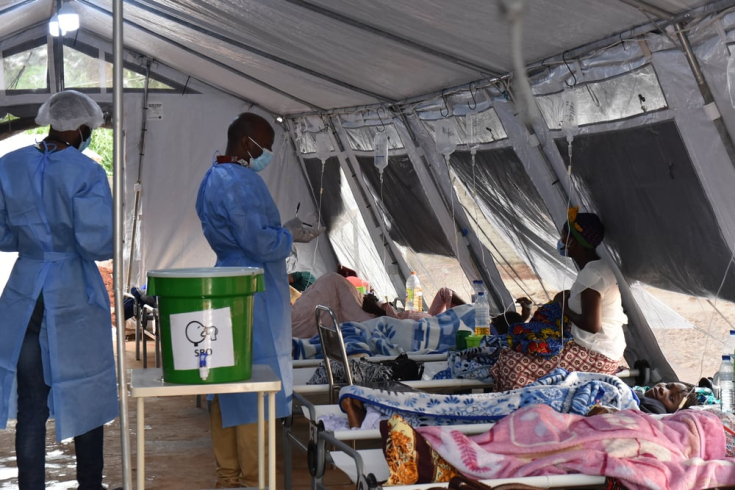  Nuestros equipos trabajan en incrementar la capacidad del Centro de Tratamiento de Cólera del hospital provincial de Lichinga a 50 camas.