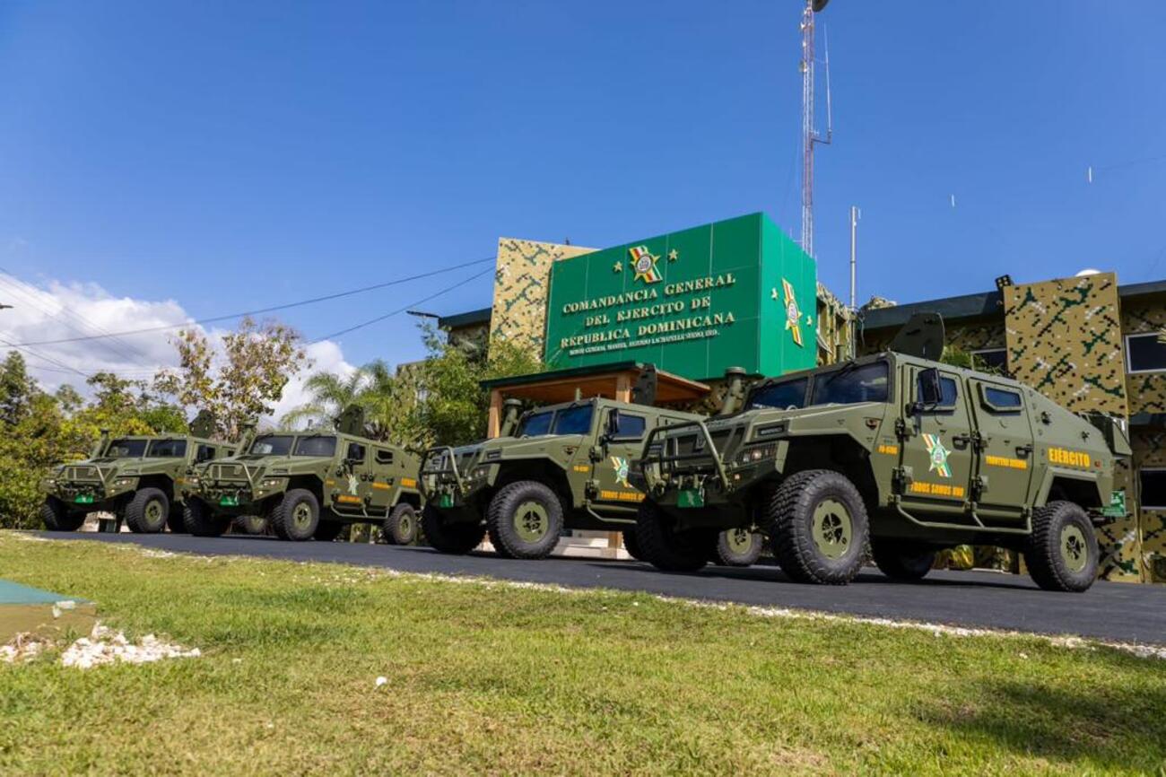 REPÚBLICA DOMINICANA: Empiezan a llegar los vehículos blindados adquiridos por el Presidente Abinader