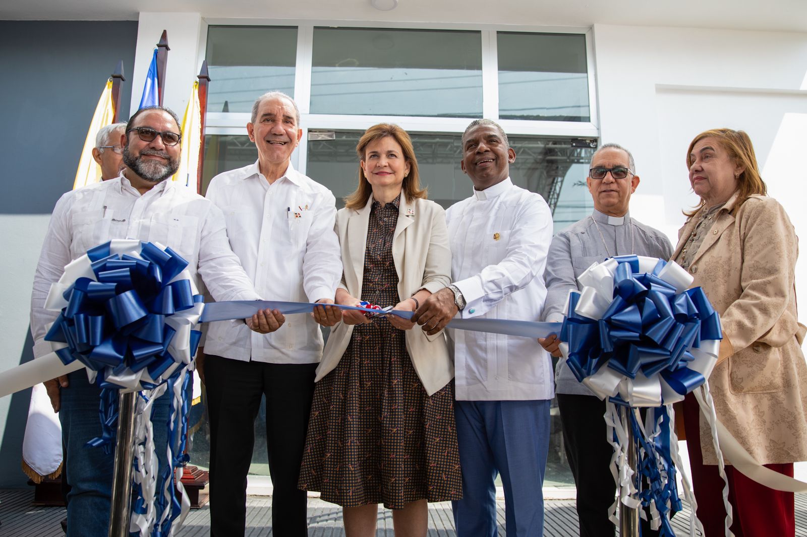 REPÚBLICA DOMINICANA: Vicepresidenta Raquel Peña asiste a la inauguración Recinto Académico UCATECI-Constanza