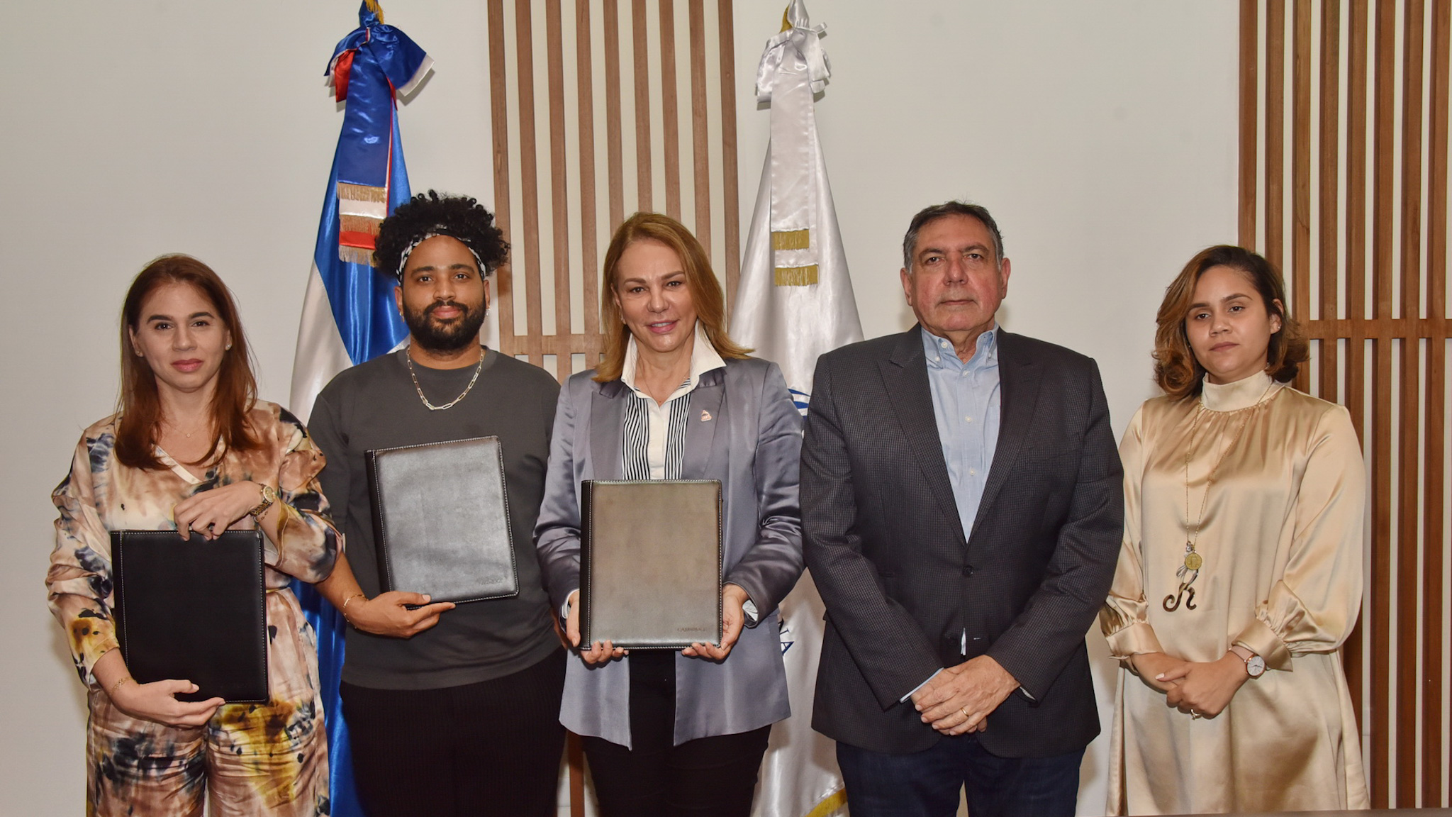 REPÚBLICA DOMINICANA: Ministerio de Cultura y Meca Art Fair firman convenio para la promoción del MECA RD 2023