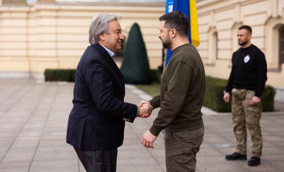 En Ucrania, Guterres se compromete a seguir buscando 