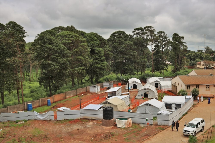 Construimos y pusimos en marcha este Centro de Tratamiento de Cólera en Lichinga, capital provincial de Niassa, en el norte de Mozambique.