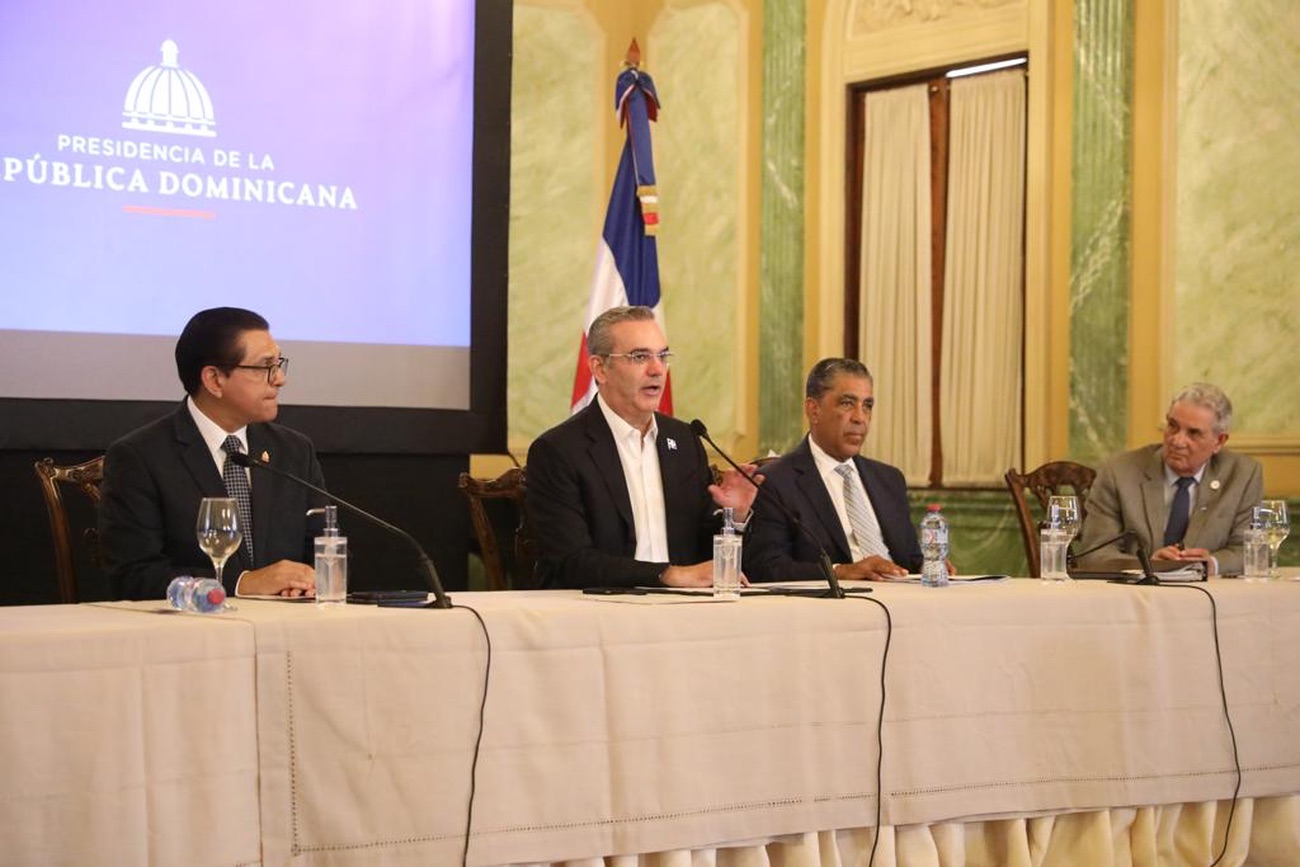 REPÚBLICA DOMINICANA: Gobierno dominicano, Montefiore y UASD firman memorándum de entendimiento para acceso a atención médica y educación de alta calidad