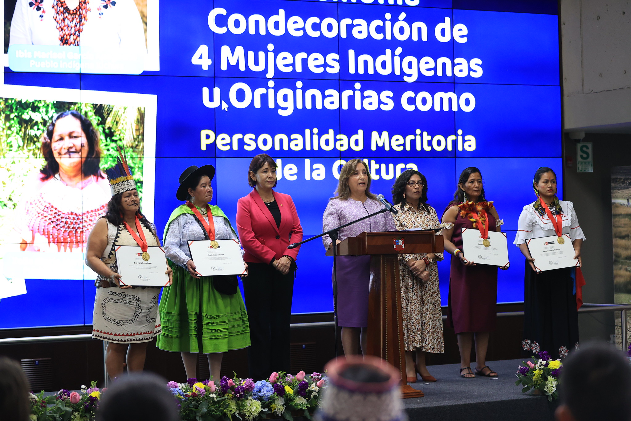 PERÚ: Presidenta Boluarte: Vamos a actualizar política de educación intercultural bilingüe