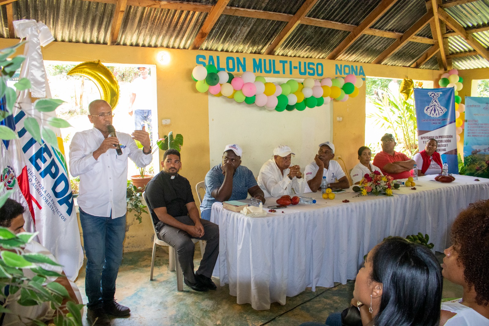 REPÚBLICA DOMINICANA: UTEPDA celebra Día del Agricultor en la sierra de Neiba