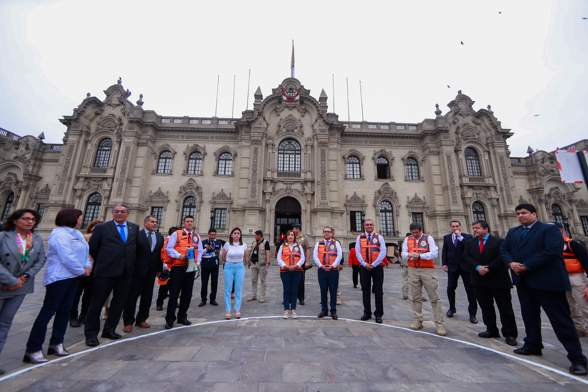 PERÚ: Presidenta Boluarte invoca a población a realizar simulacros con responsabilidad