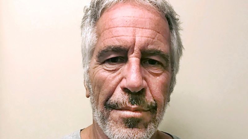 Mal desempeño de guardias permitió suicidio de Epstein, dice inspectoría