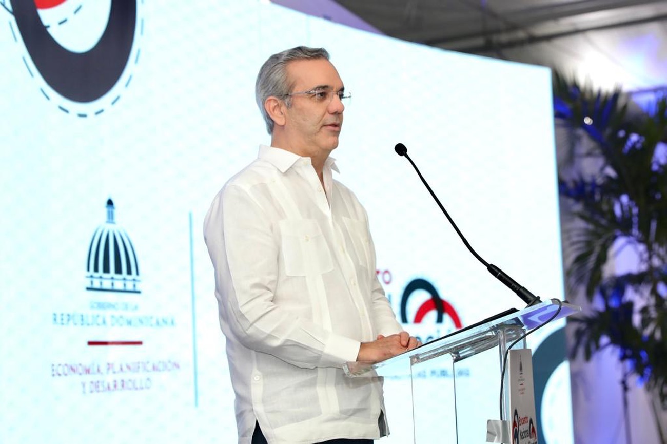 REPÚBLICA DOMINICANA: Presidente Abinader destaca mejora en la calidad de vida de la gente y aumento de empleos gracias a políticas de desarrollo e inversión implementadas ...
