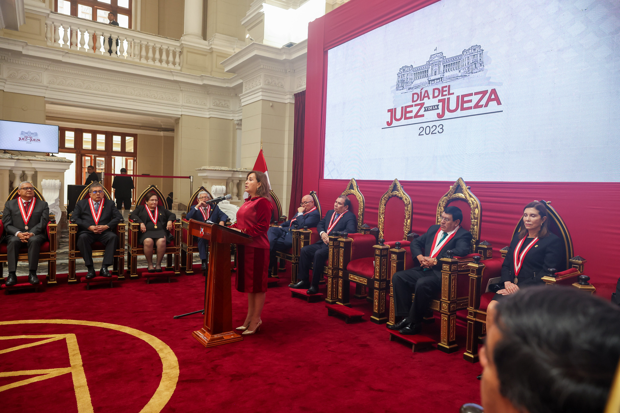 Presidenta Boluarte: “Perú consolida su régimen democrático de la mano de sus instituciones y los tres poderes del Estado”