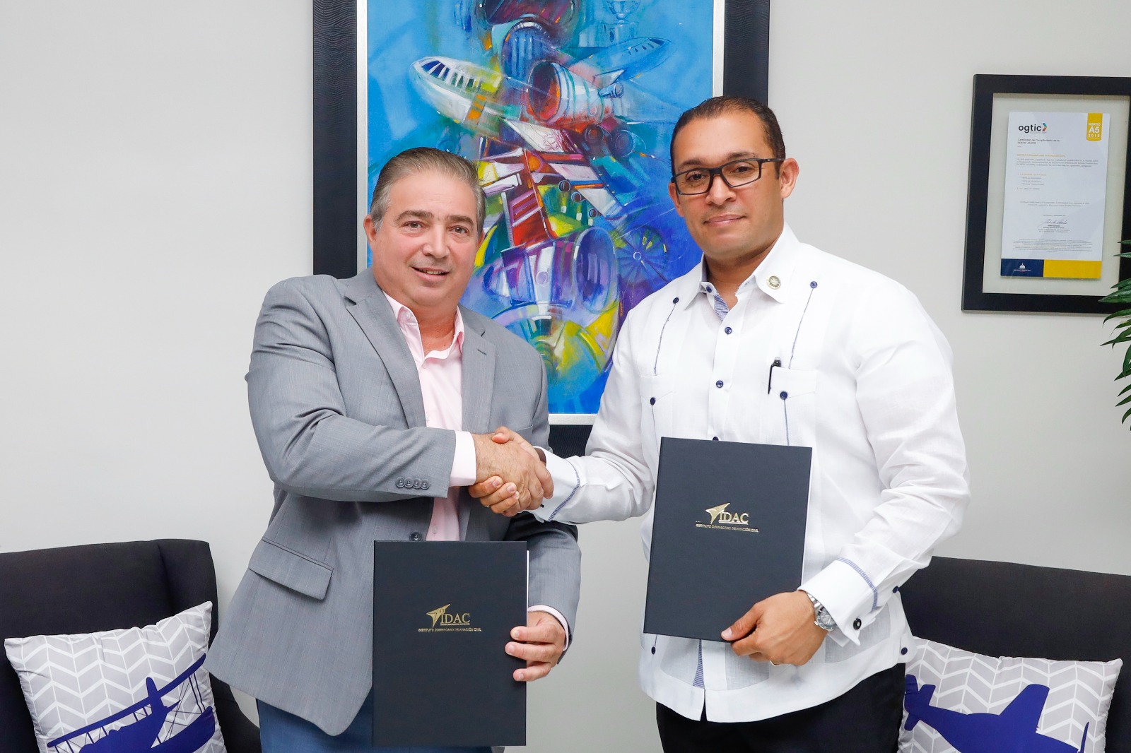 REPÚBLICA DOMINICANA: IDAC y CUSEP formalizan acuerdo a favor de la defensa nacional y la seguridad operacional