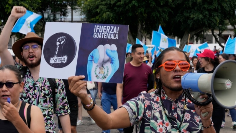 EEUU y la OEA estudian “necesidades” para transición pacífica en Guatemala
