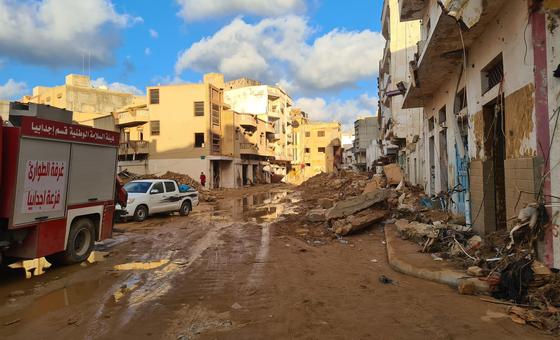 Los supervivientes de las inundaciones de Libia se enfrentan al trauma