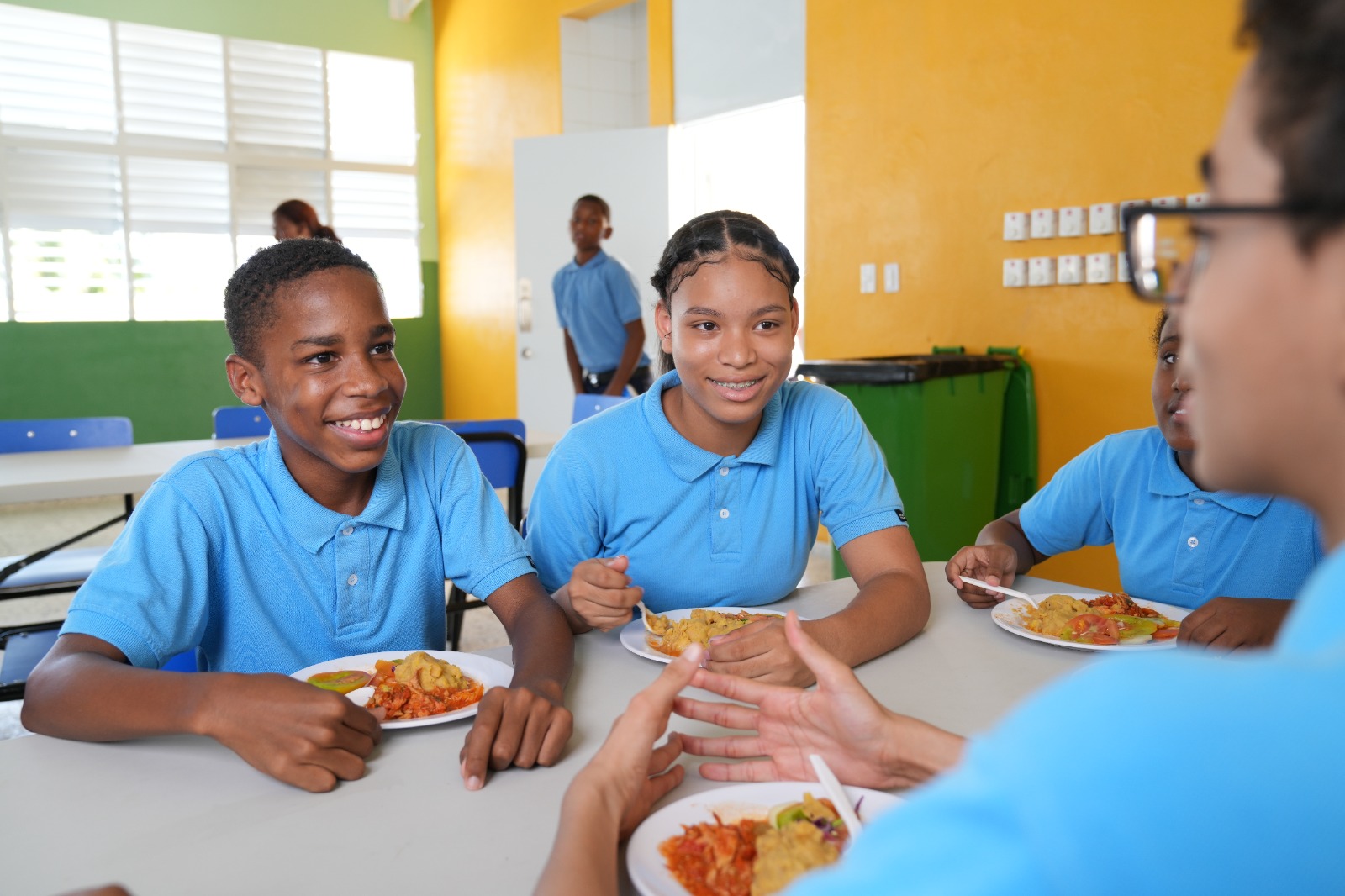 REPÚBLICA DOMINICANA: Día Mundial de la Alimentación: RD a través del Inabie lidera la alimentación escolar en el Caribe