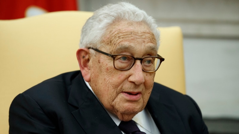 Henry Kissinger, ex alto diplomático estadounidense bajo Nixon y Ford, muere a los 100 años
