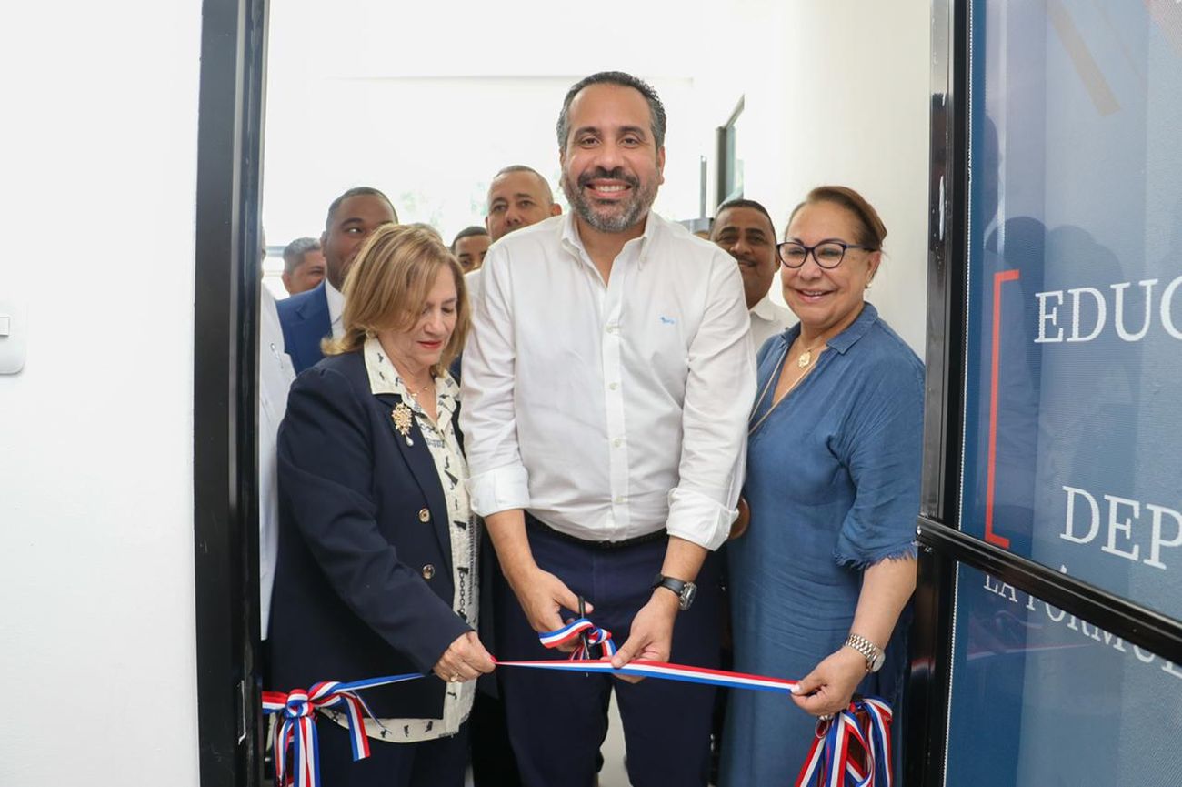 REPÚBLICA DOMINICANA: El Instituto Nacional de Educación Física inaugura oficina regional en Santiago