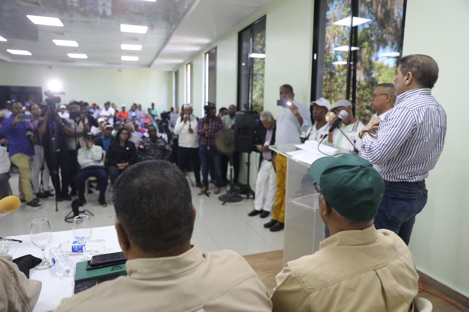 REPÚBLICA DOMINICANA: Ministerio de Agricultura destina más de 12 millones de pesos a productores afectados por lluvias en San Juan y Azua